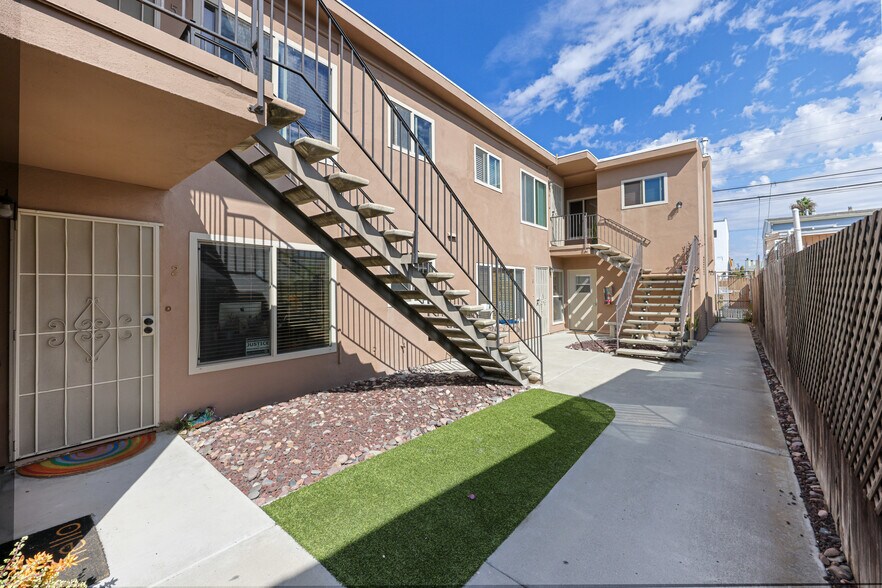 More Photos Of 4629 Bancroft St, San Diego Apartments For Sale