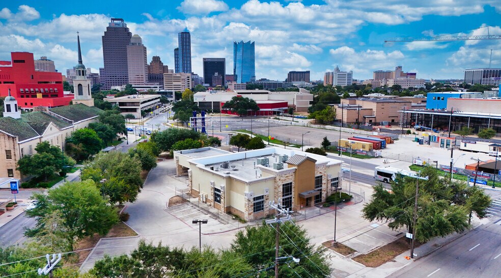 More Photos Of 103 W Quincy St, San Antonio Bank For Lease