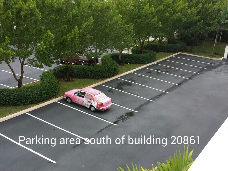 More Photos Of 20861 Johnson St, Pembroke Pines Distribution For Sale
