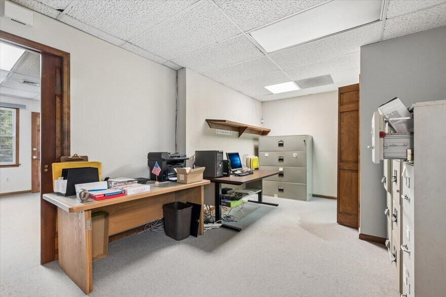 More Photos Of 1130 US Highway 202 S, Raritan Medical For Sale