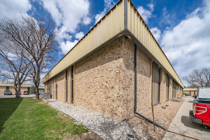 More Photos Of 11459 W I 70 Frontage Rd N, Wheat Ridge Flex For Lease