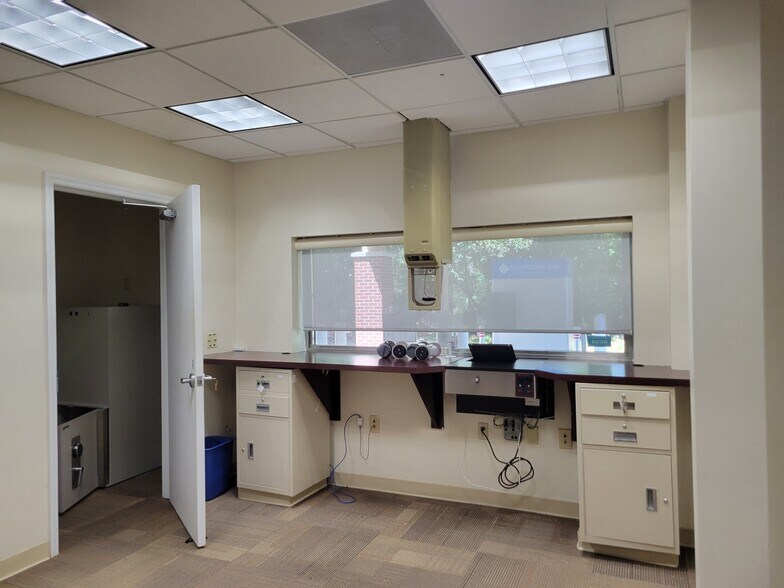More Photos Of 3 Clark Summit Dr, Bluffton Office For Lease