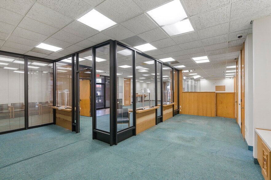 More Photos Of 1750 NE 8th St, Homestead Bank For Sale