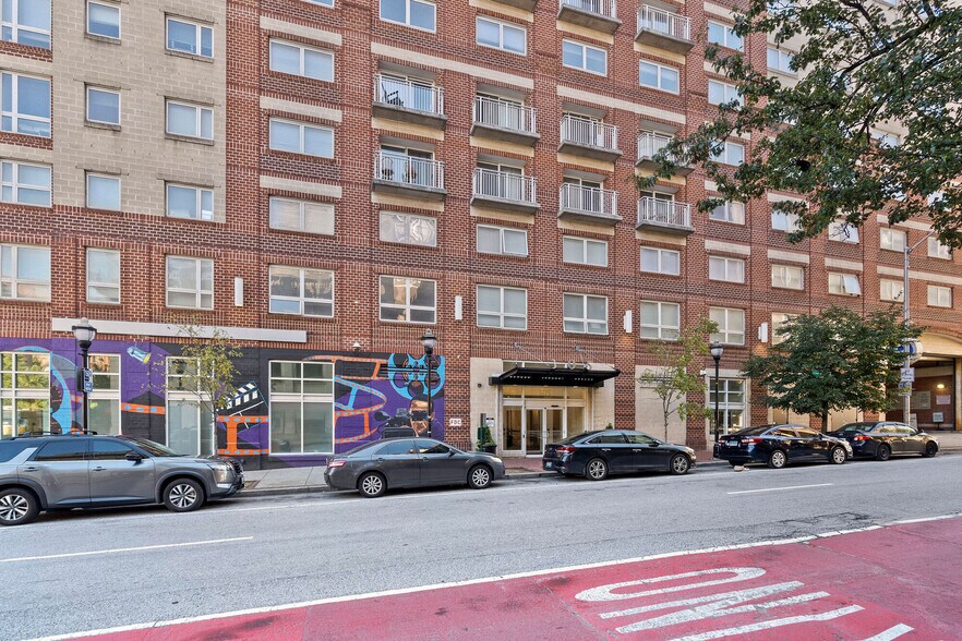 More Photos Of 1-49 N Howard St, Baltimore Unknown For Lease