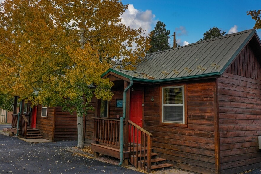 More Photos Of 777 E Highway 24, Woodland Park Hotel For Sale