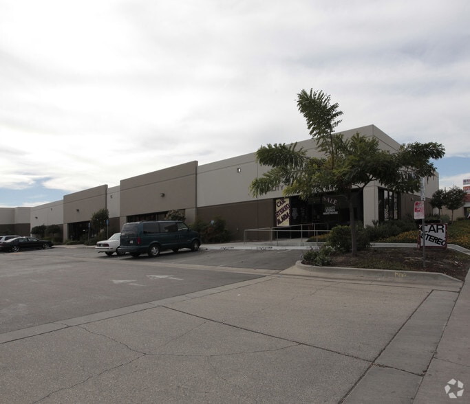More Photos Of 12610 WESTMINSTER Ave, Garden Grove Light Manufacturing For Lease