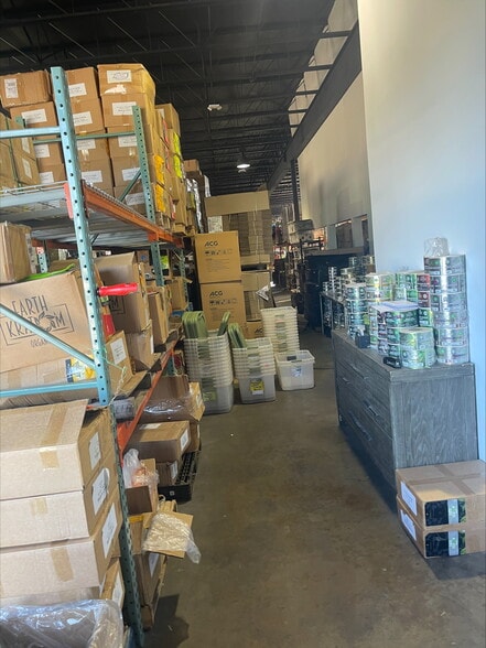 More Photos Of 2099 S Park Rd, Hallandale Manufacturing For Sale