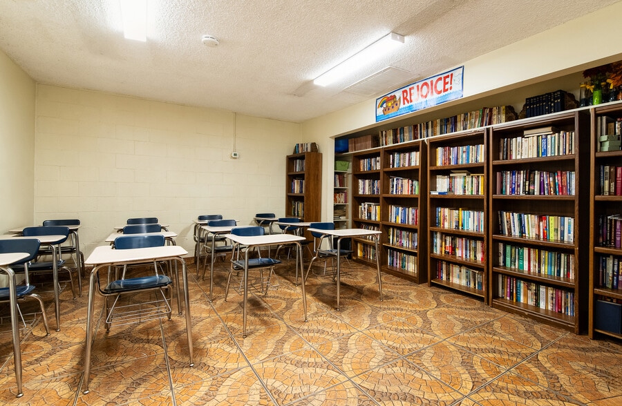 More Photos Of 147 E Rosecrans Ave, Compton Religious Facility For Sale