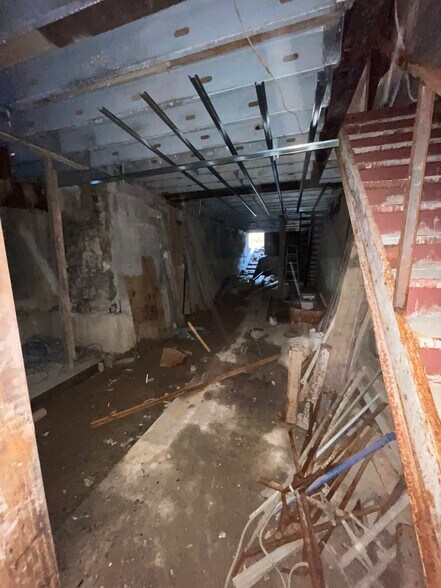 More Photos Of 1062 Cypress Ave, Ridgewood Apartments For Sale