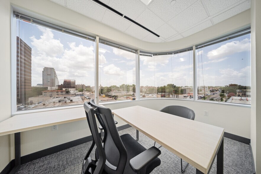 More Photos Of 3500 Oak Lawn Ave, Dallas Coworking Space