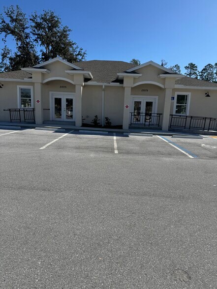 More Photos Of 23075-23079 Tabak Ln, Land O' Lakes Medical For Lease