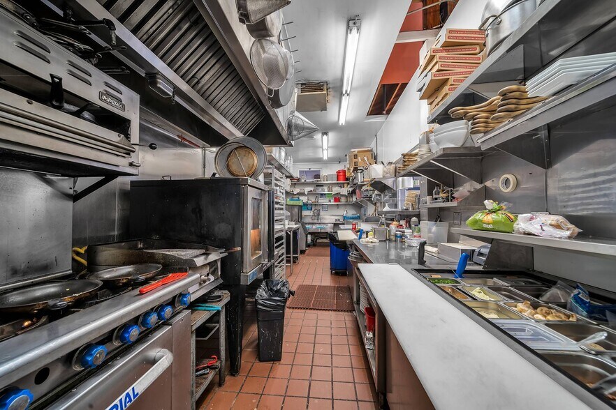 12034 Venice Blvd, Los Angeles, CA 90066 Retail For Lease