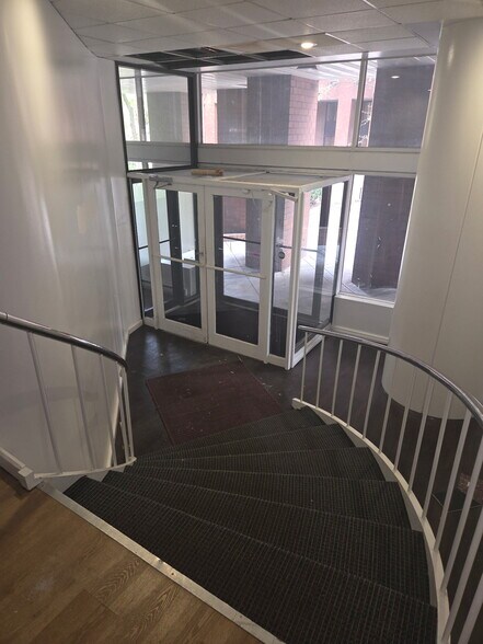 More Photos Of 1601-1641 3rd Ave, New York Apartments For Lease