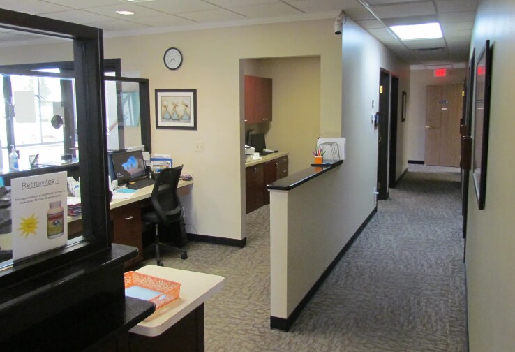 More Photos Of 13080 Eureka Rd, Southgate Office For Sale