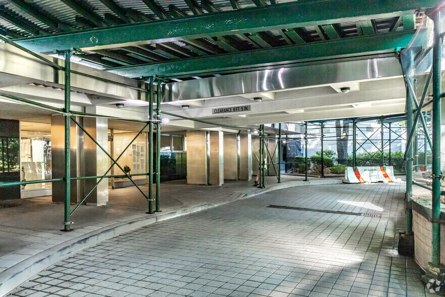 More Photos Of 784 Broadway, New York Apartments For Lease