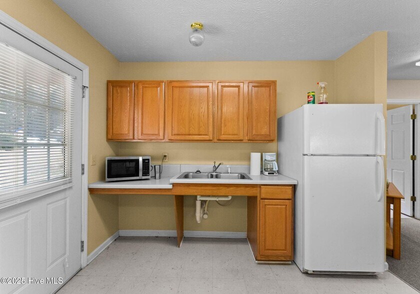 More Photos Of 202 Laurel Ave, Wadesboro Apartments For Sale