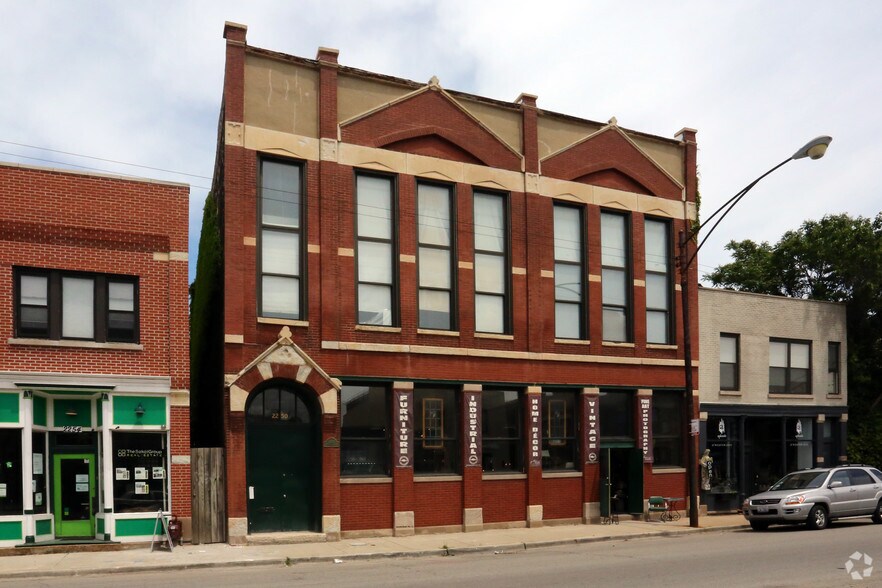 Primary Photo Of 2250 W Grand Ave, Chicago Storefront Retail Office For Lease