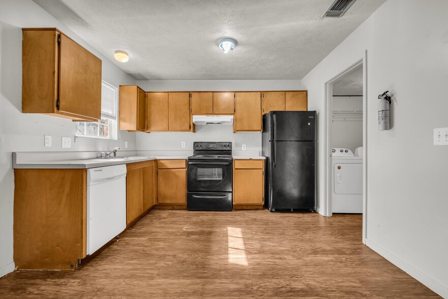 More Photos Of 1301 Louisville Apt. 47-48 St, Starkville Apartments For Sale
