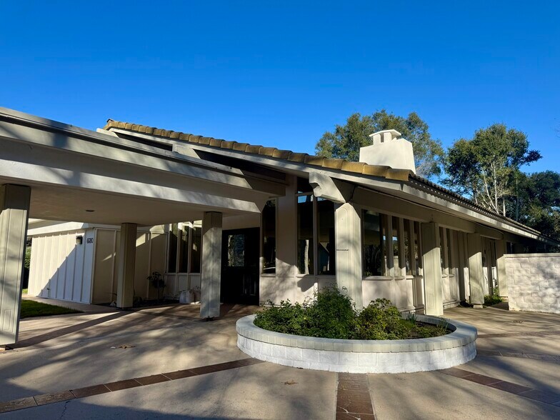 More Photos Of 6680 Bay Laurel Pl, Avila Beach Office For Lease