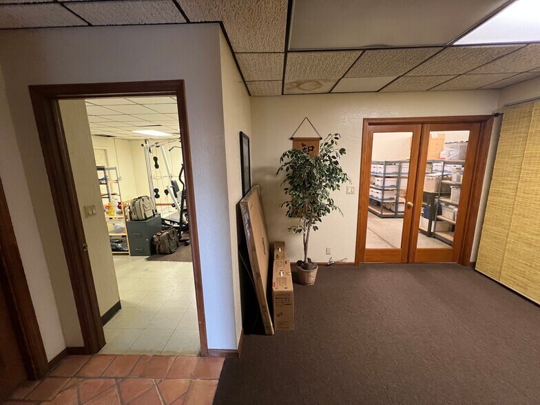 More Photos Of 351 W Hatcher Rd, Phoenix Office For Sale