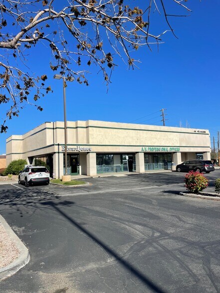 More Photos Of 44300 Lowtree Ave, Lancaster Office For Sale