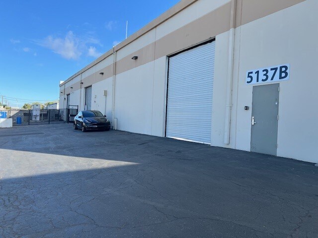 More Photos Of 5135-5141 Port Chicago Hwy, Concord Flex For Sale