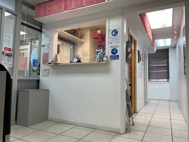 More Photos Of 41-25 KISSENA Blvd, Flushing Apartments For Lease