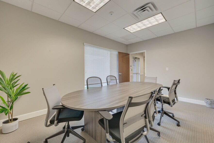 More Photos Of 1314 S Fort Harrison Ave, Clearwater Office For Sale