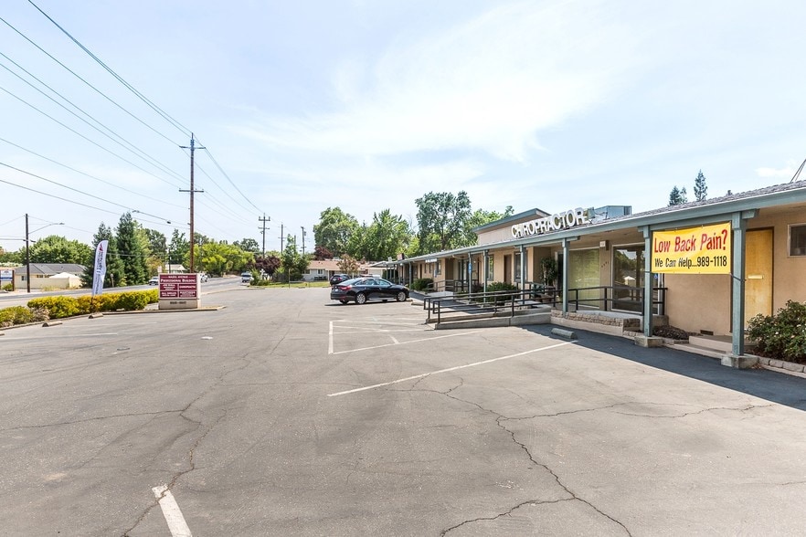 More Photos Of 6045-6047 Hazel Ave, Orangevale Medical For Lease