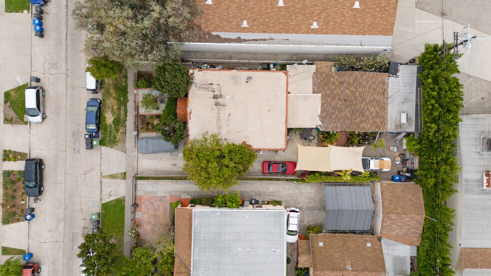 More Photos Of 2938 S Orange Dr, Los Angeles Apartments For Sale