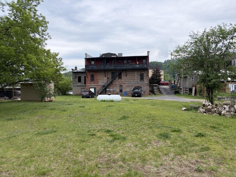 More Photos Of 14233 Route 9N hwy, Au Sable Forks Storefront Retail Residential For Sale