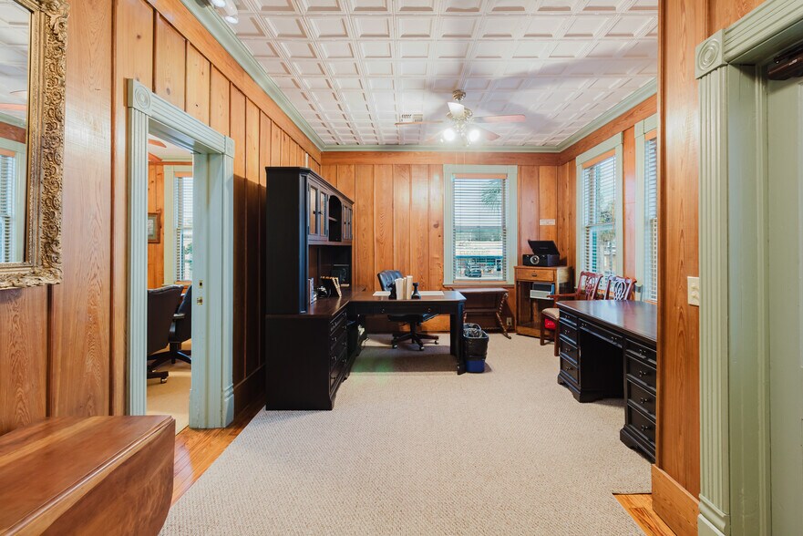 More Photos Of 37951 Meridian Ave, Dade City Office For Sale