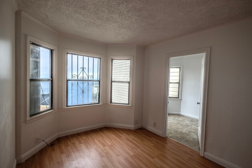 More Photos Of 6582-6584 Mission St, Daly City Storefront Retail Residential For Sale