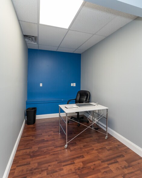 More Photos Of 442 State St, Belchertown Office Residential For Sale