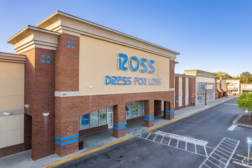 More Photos Of 821-891 Dawsonville Hwy, Gainesville Unknown For Lease