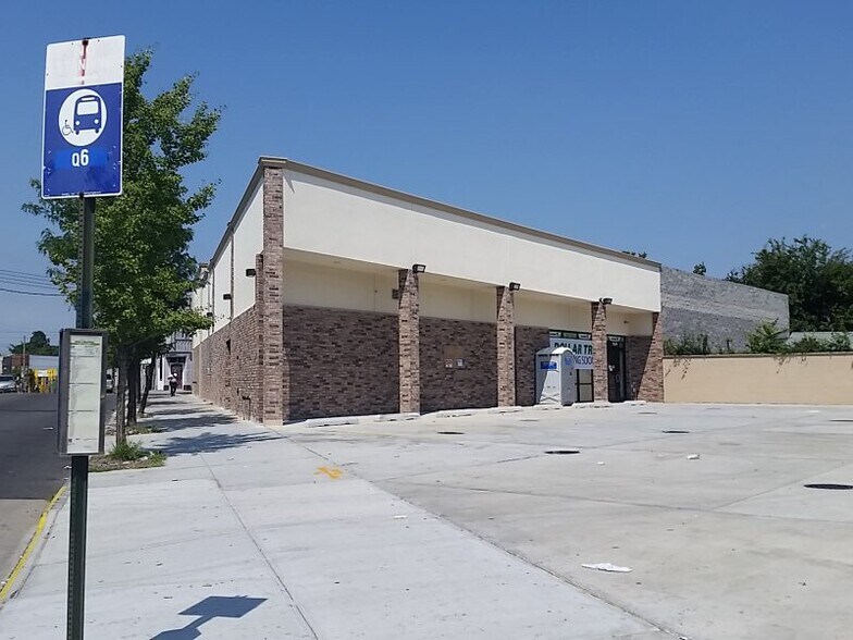 More Photos Of 11553 Sutphin Blvd, Jamaica Storefront For Lease