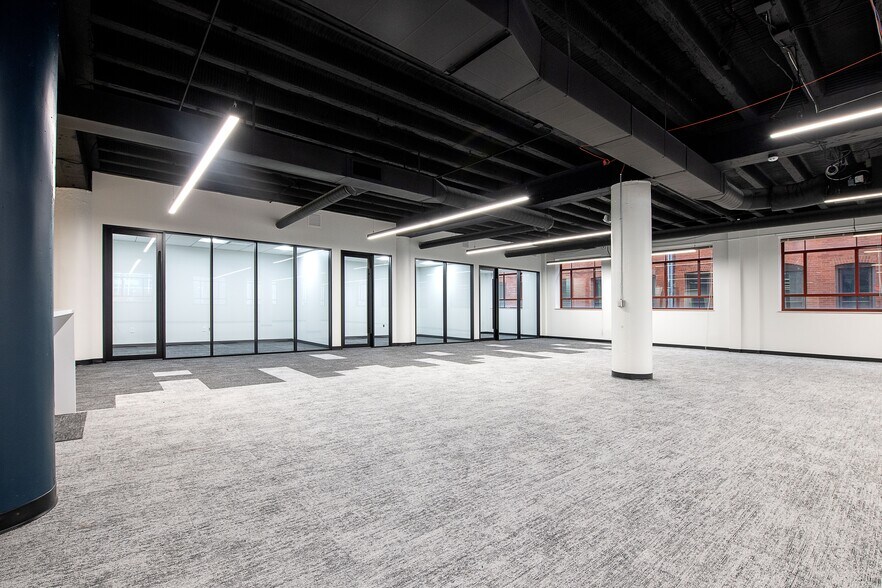 More Photos Of 1020 Bolivar Rd, Cleveland Office For Lease