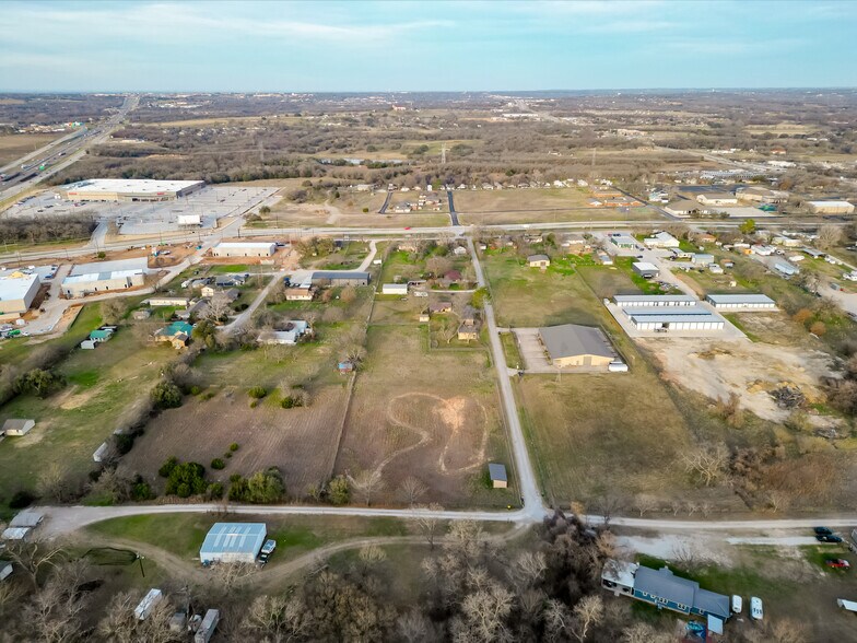 More Photos Of 2310 Dean St, Weatherford Land For Sale
