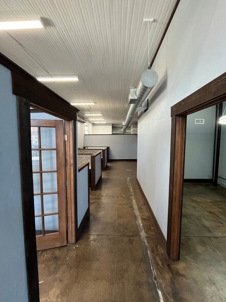 More Photos Of 225 Bryan Ave, Fort Worth Office For Lease