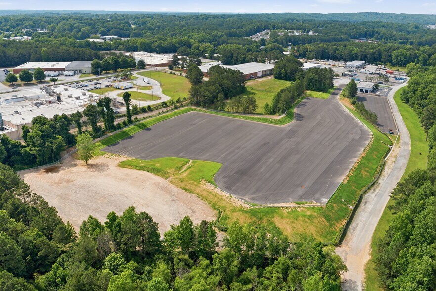 More Photos Of 6520 Marbut Rd, Lithonia Warehouse For Lease