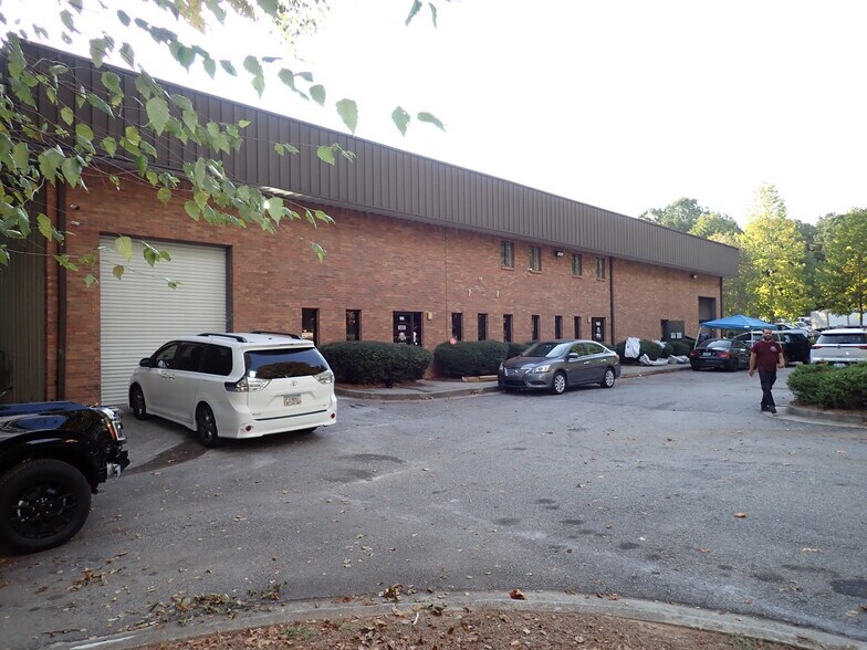 More Photos Of 160 Etowah Trace, Fayetteville Warehouse For Sale