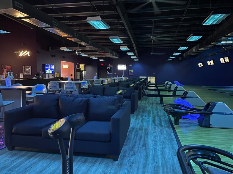 More Photos Of 19711 MO-413, Branson West Bowling Alley For Sale