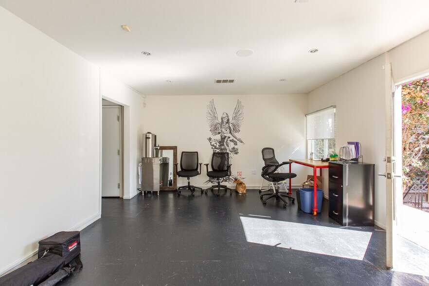 More Photos Of 12906 Venice Blvd, Los Angeles Freestanding For Lease