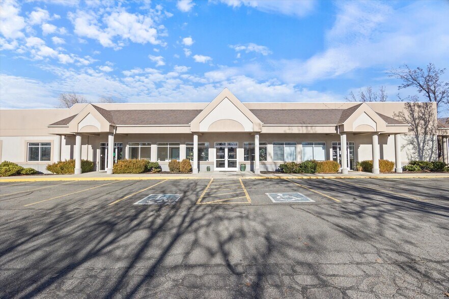 More Photos Of 750 S Main St, Bountiful Loft Creative Space For Lease