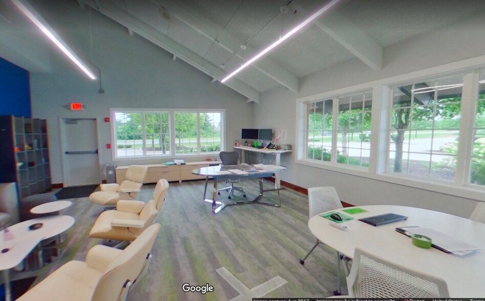 More Photos Of 15755 N Pointe Blvd, Noblesville Medical For Sale