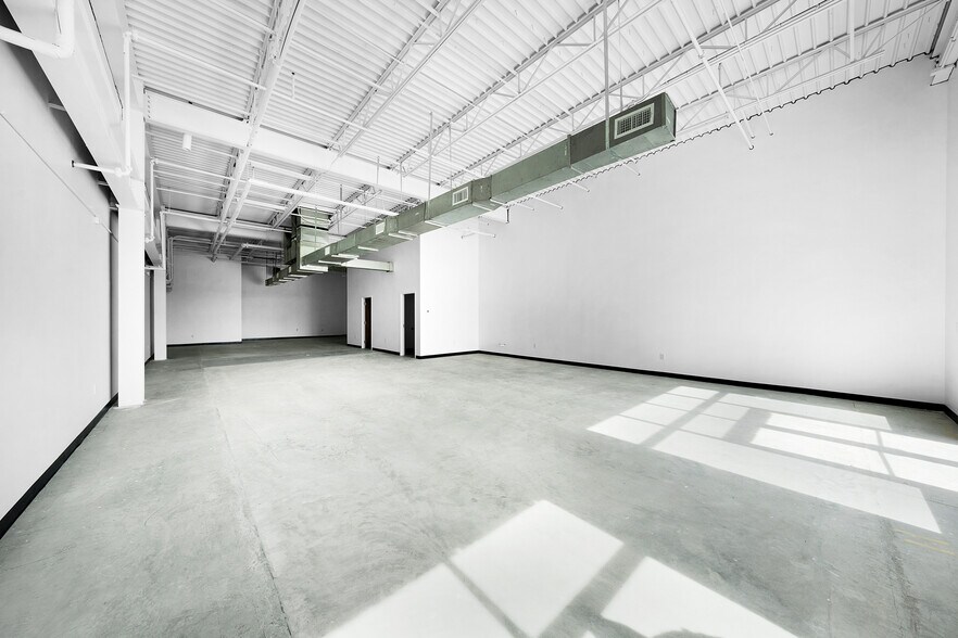 More Photos Of 6601 Horizon Rd, Heath General Retail For Lease