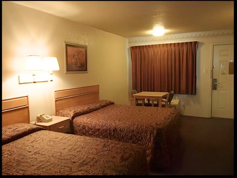 More Photos Of 2225 N US Highway 77, Robstown Hospitality For Sale