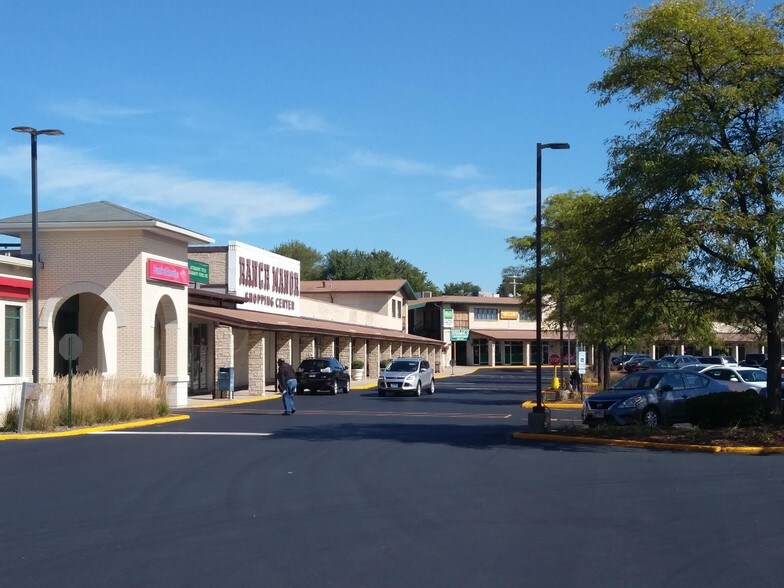 More Photos Of 4000-4046 W 111th St, Oak Lawn Unknown For Lease