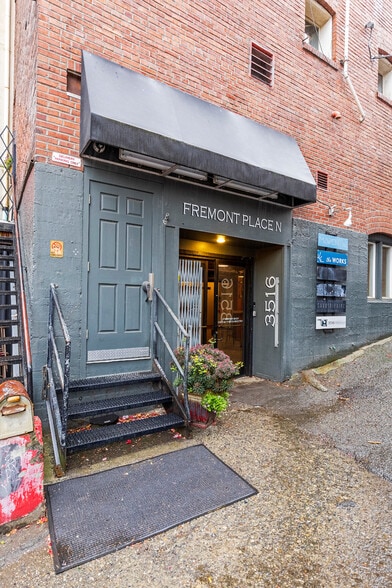 More Photos Of 3516 Fremont Pl N, Seattle General Retail For Lease