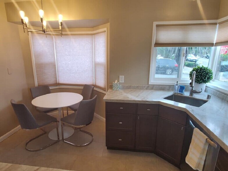 More Photos Of 1558 Ebers St, San Diego Apartments For Sale